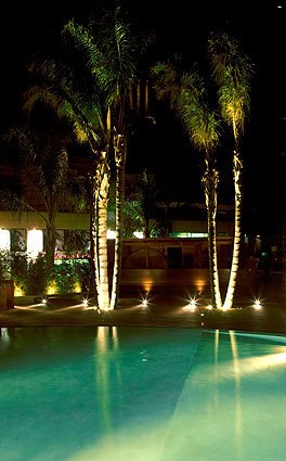 Επαγγελματικός φωτισμός Da Vinci All day Cafe