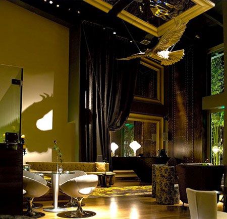 Επαγγελματικός φωτισμός Da Vinci All day Cafe